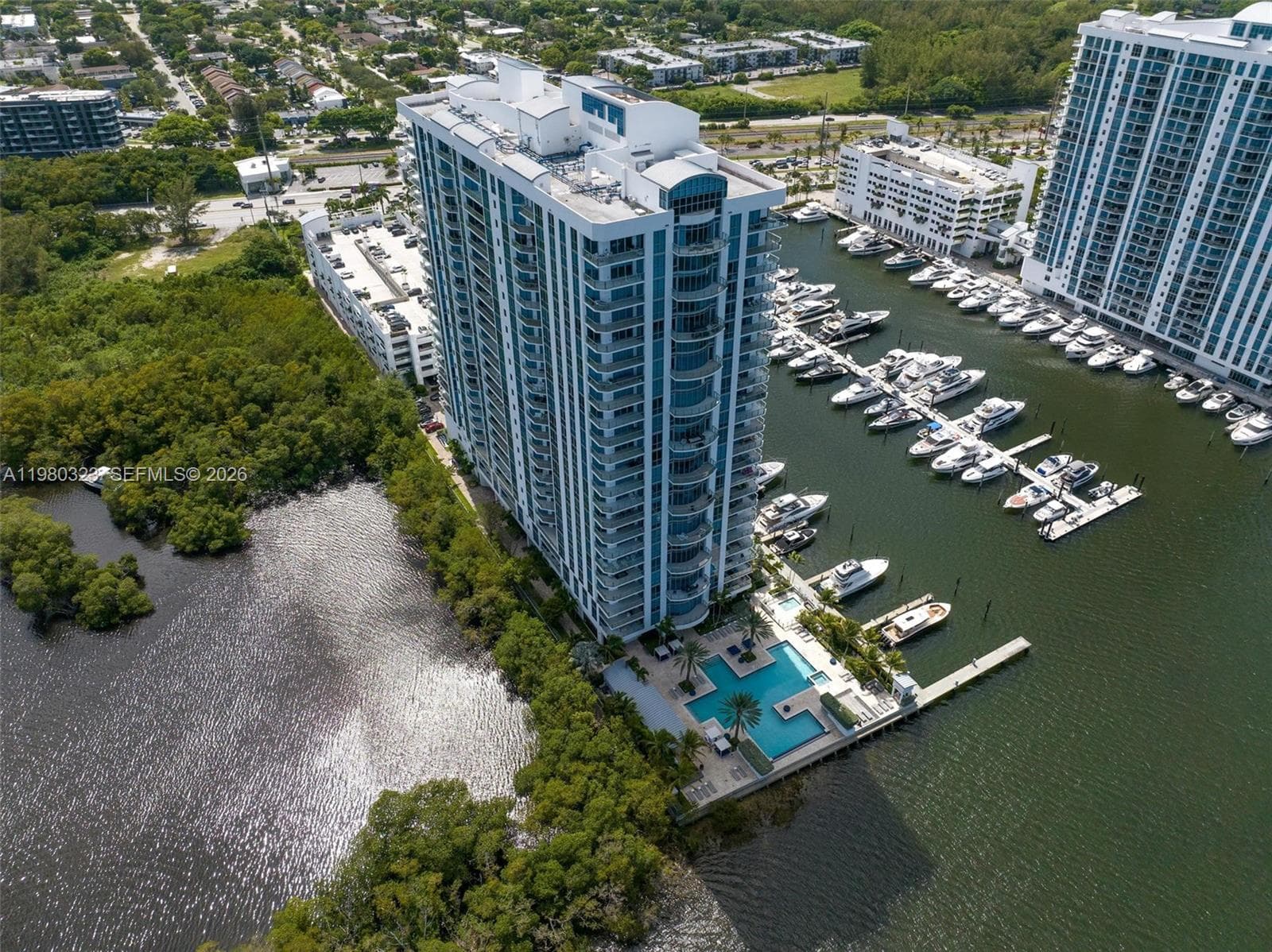 17111 Biscayne Blvd # 207, North Miami Beach FL 33160 — 48