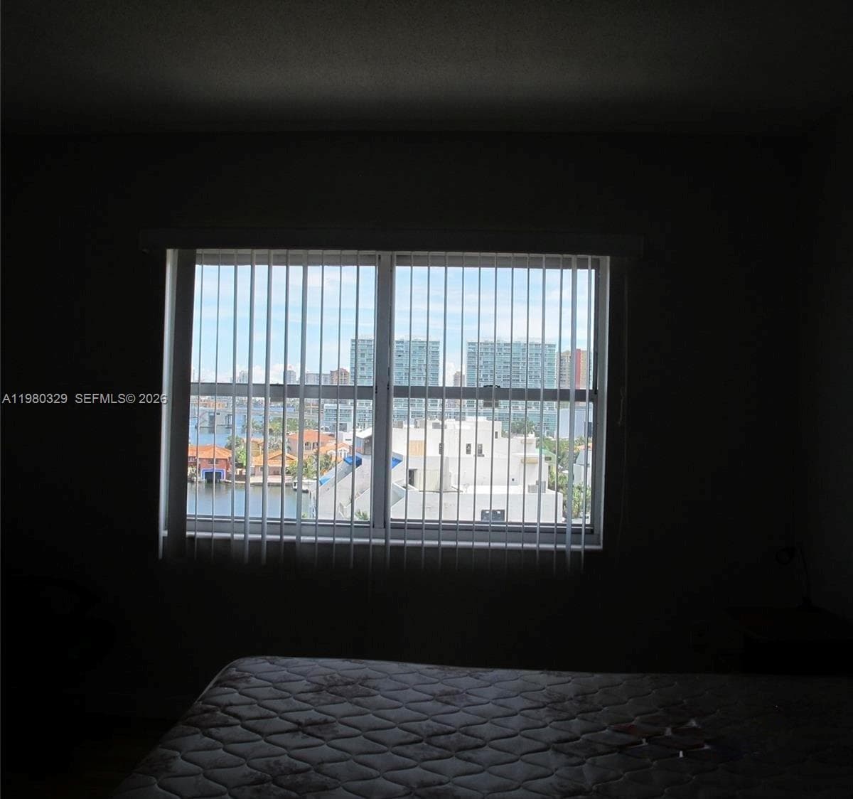400 Kings Point Dr # 812, Sunny Isles Beach FL 33160 — 17