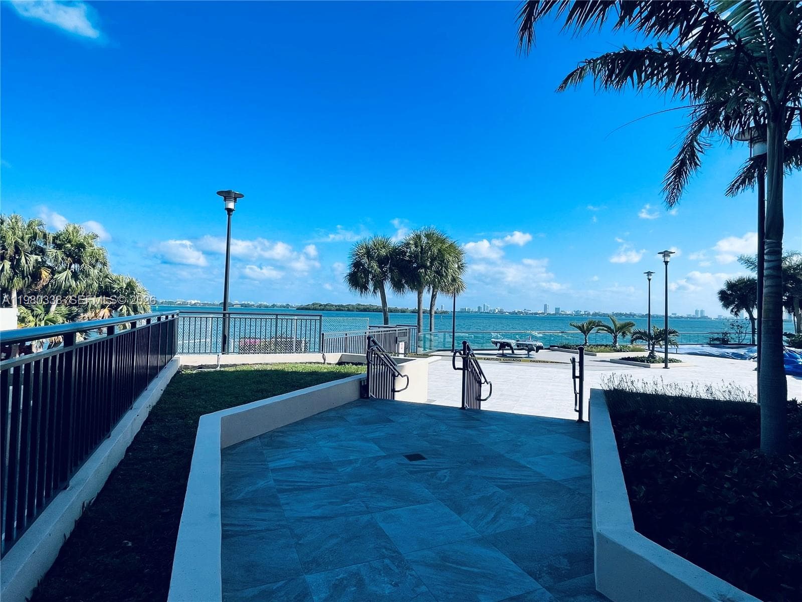 11111 Biscayne Blvd # 4E, Miami FL 33181 — 2