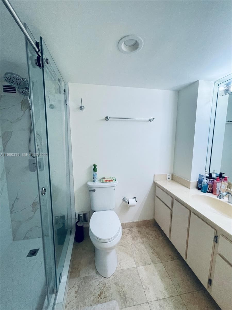 11111 Biscayne Blvd # 4E, Miami FL 33181 — 18