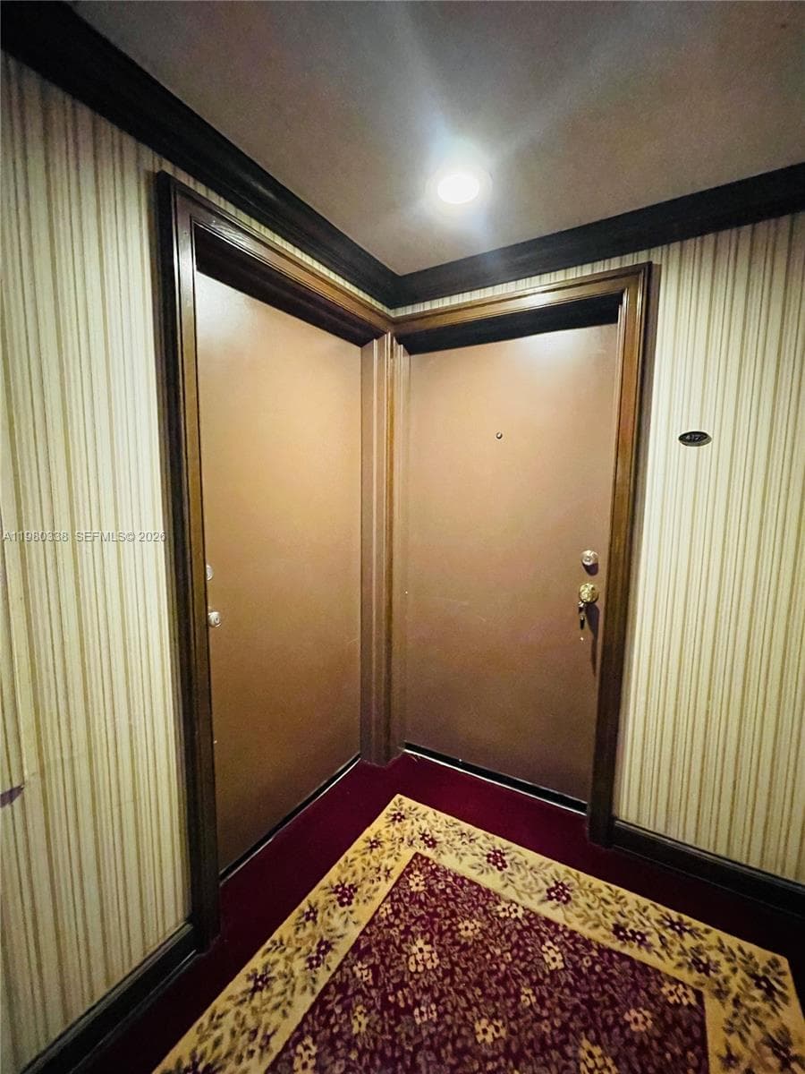 11111 Biscayne Blvd # 4E, Miami FL 33181 — 19