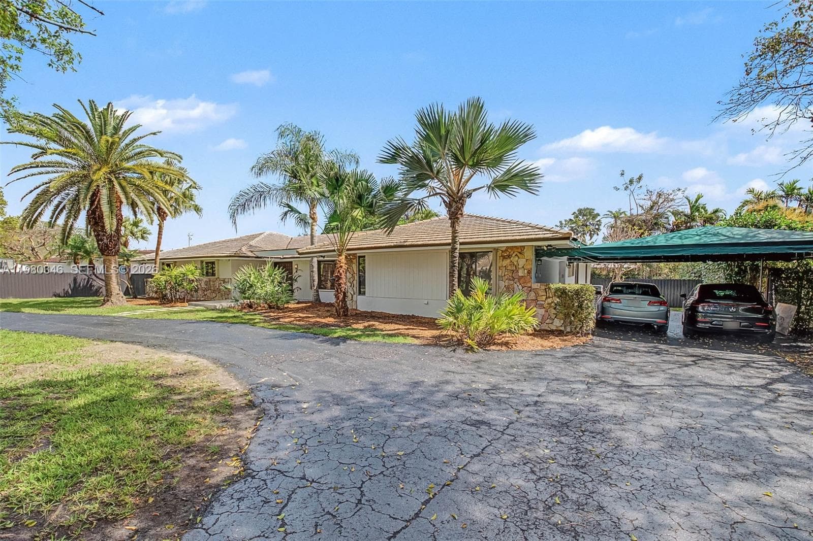 13621 SW 103rd Ave, Miami FL 33176 — 3