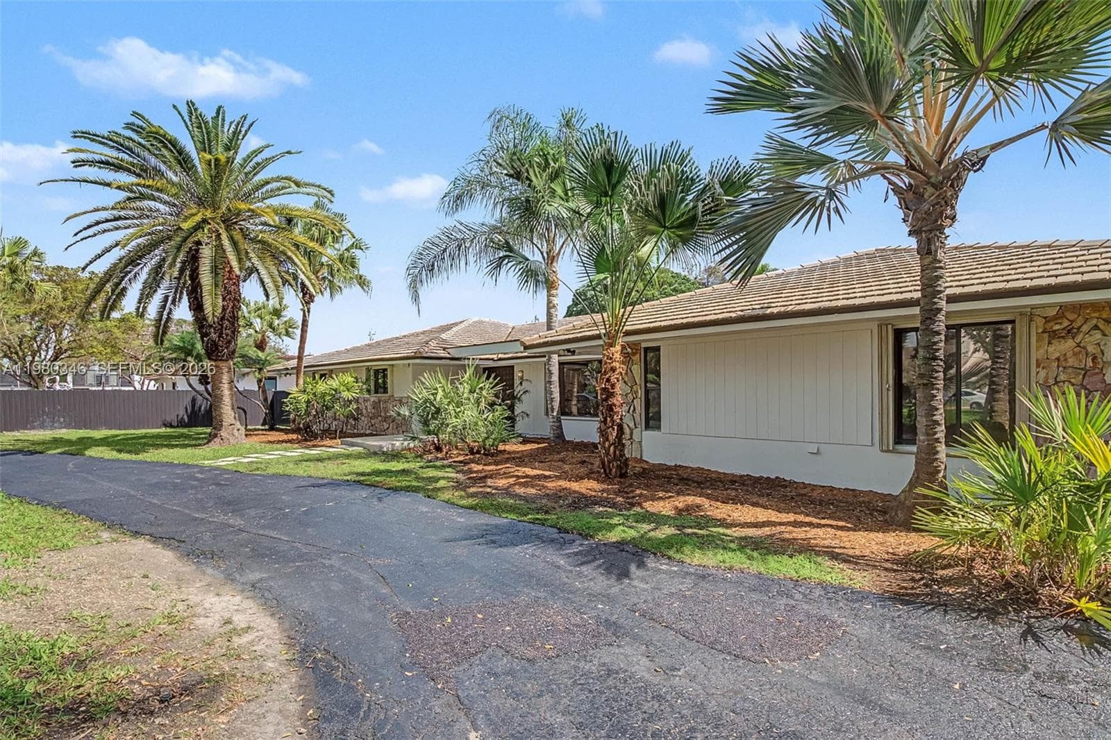 13621 SW 103rd Ave, Miami FL 33176 — 5