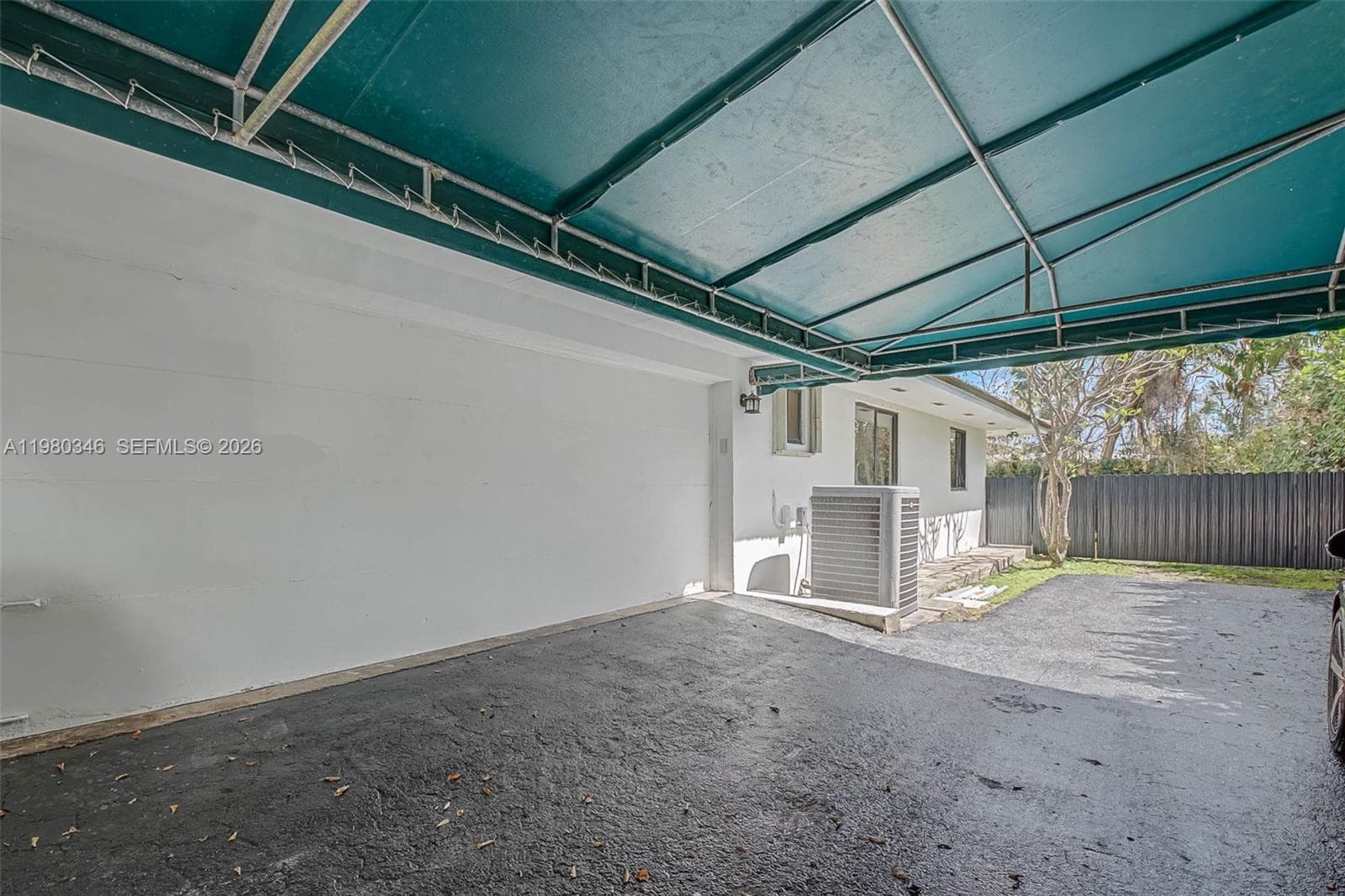 13621 SW 103rd Ave, Miami FL 33176 — 39