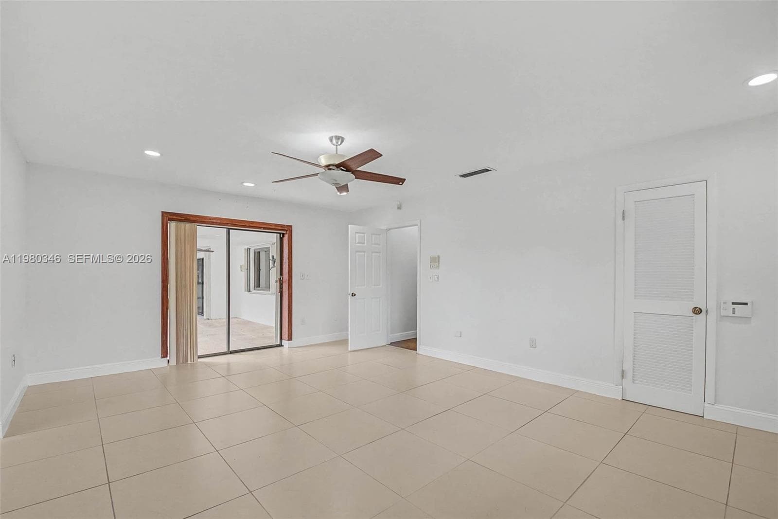 13621 SW 103rd Ave, Miami FL 33176 — 21