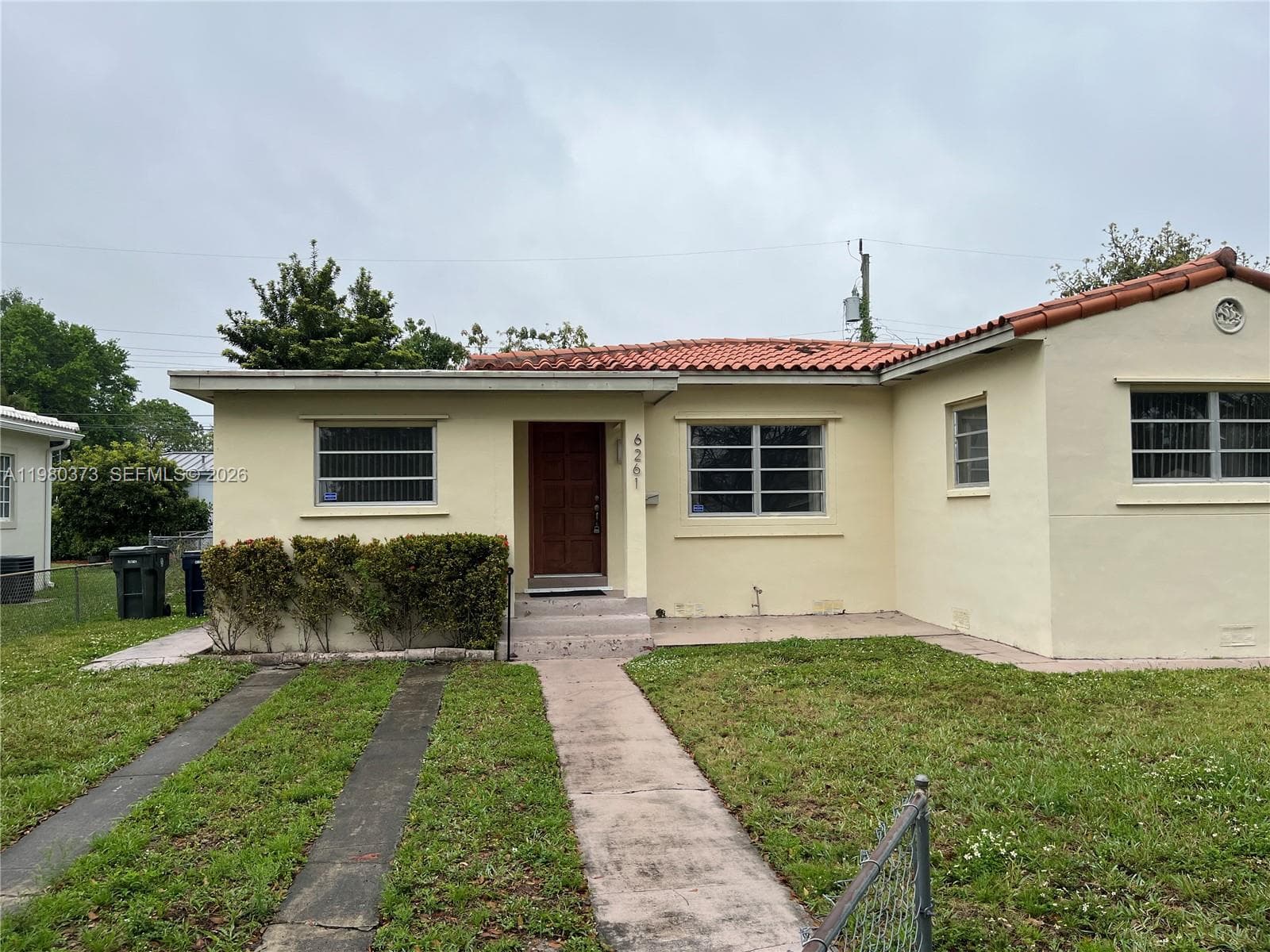 6261 NW 40th St, Virginia Gardens FL 33166 — 2