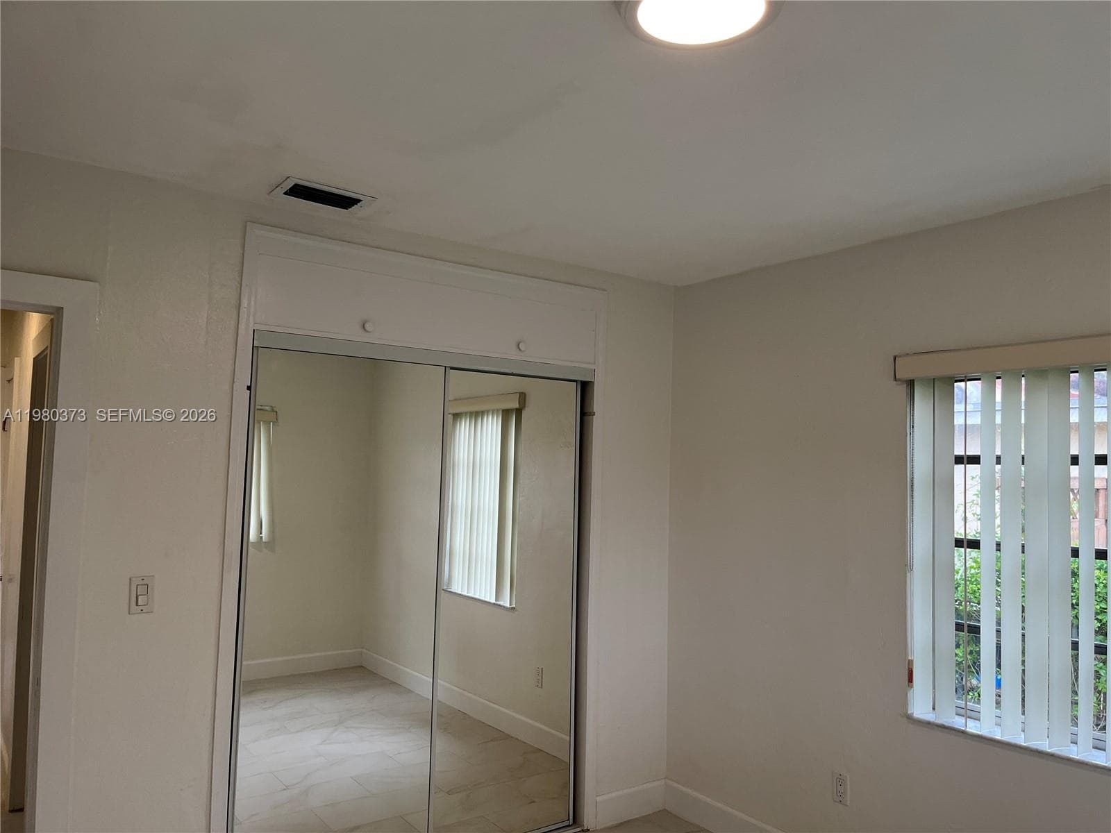 6261 NW 40th St, Virginia Gardens FL 33166 — 20