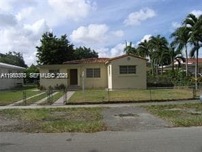 6261 NW 40th St, Virginia Gardens FL 33166 — 4