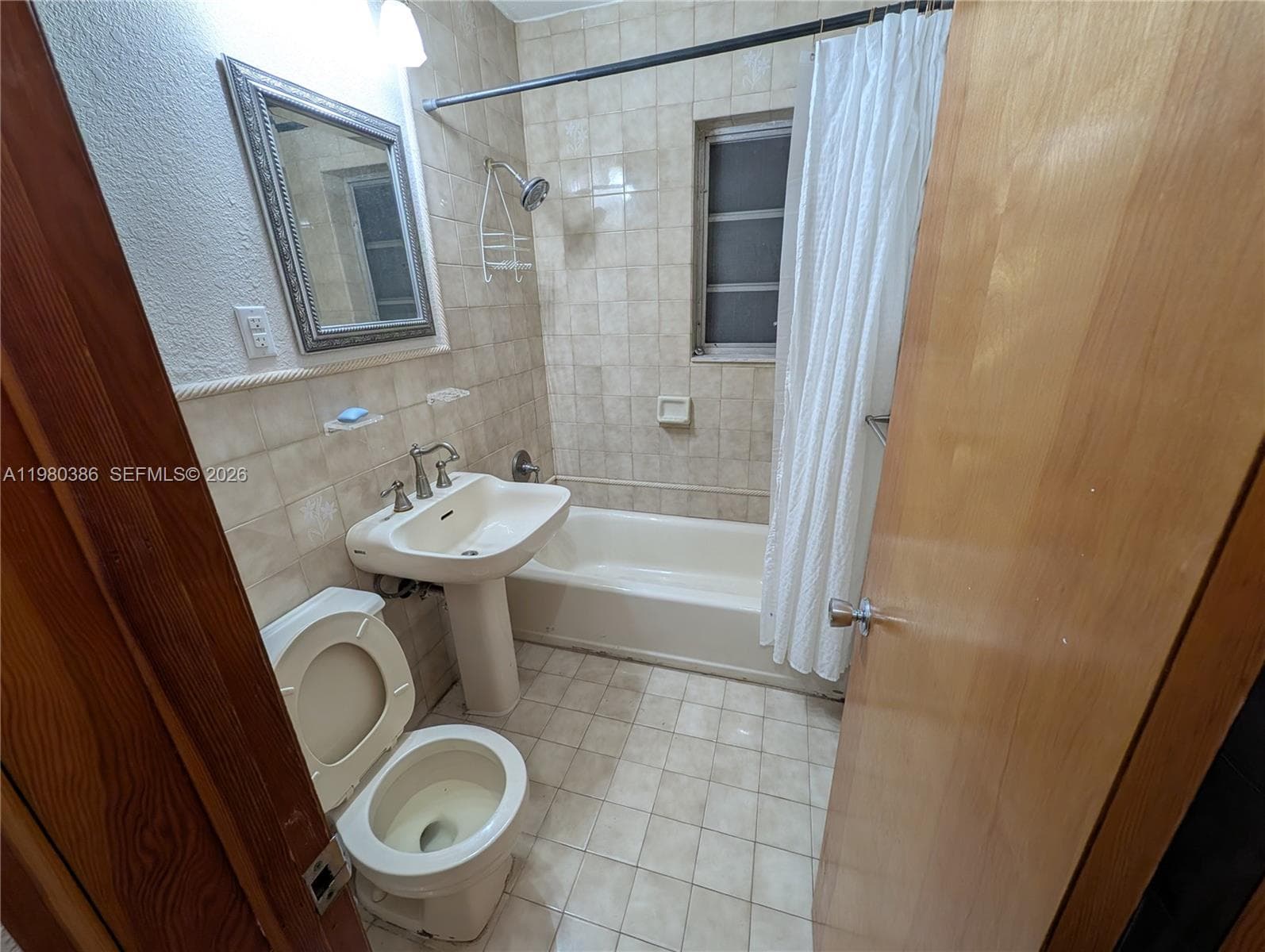 1037 SW 76th Ave # 1037, Miami FL 33144 — 13