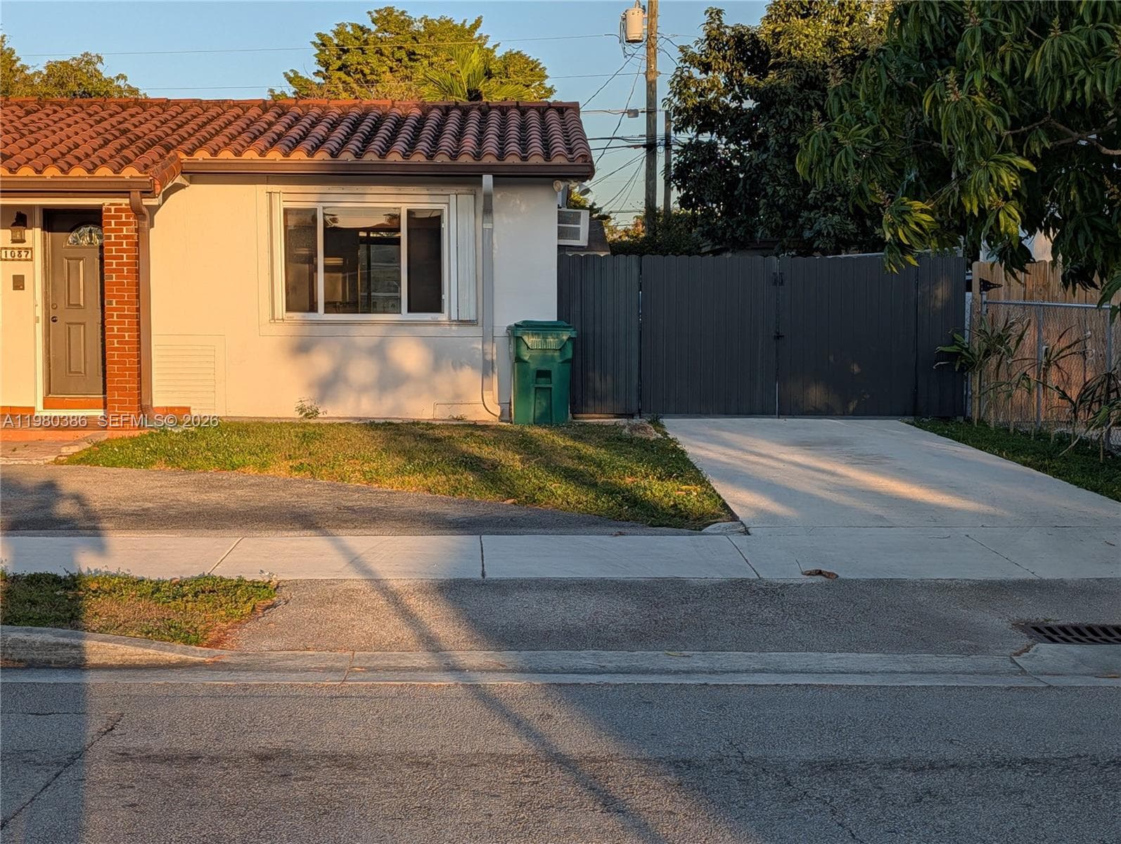 1037 SW 76th Ave # 1037, Miami FL 33144 — 3