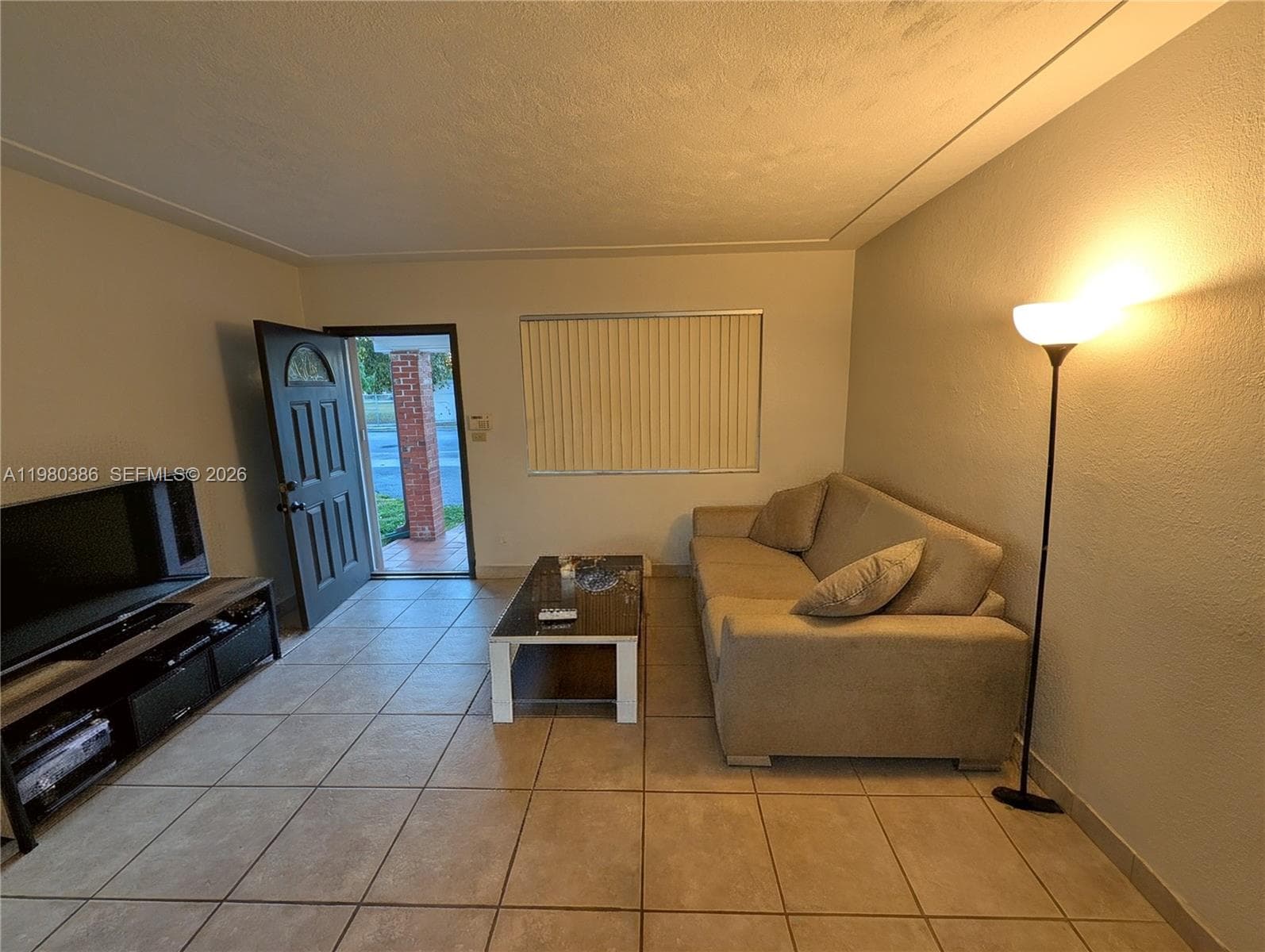 1037 SW 76th Ave # 1037, Miami FL 33144 — 5
