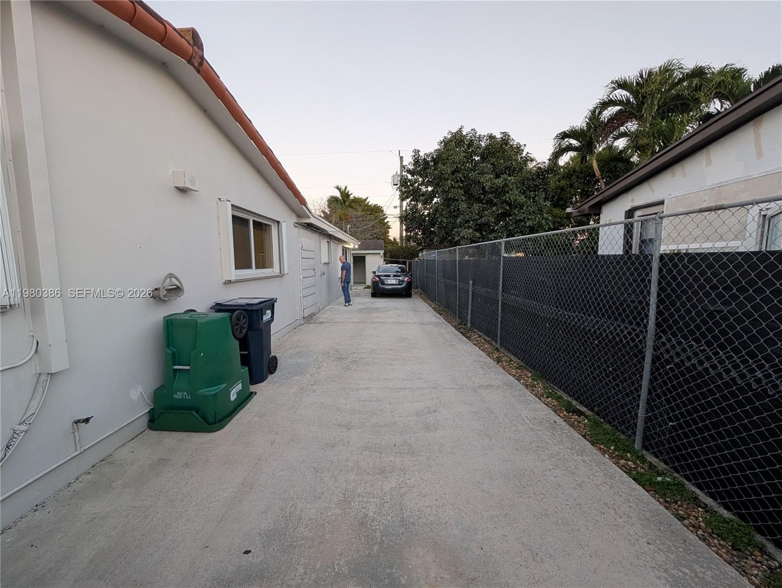 1037 SW 76th Ave # 1037, Miami FL 33144 — 15