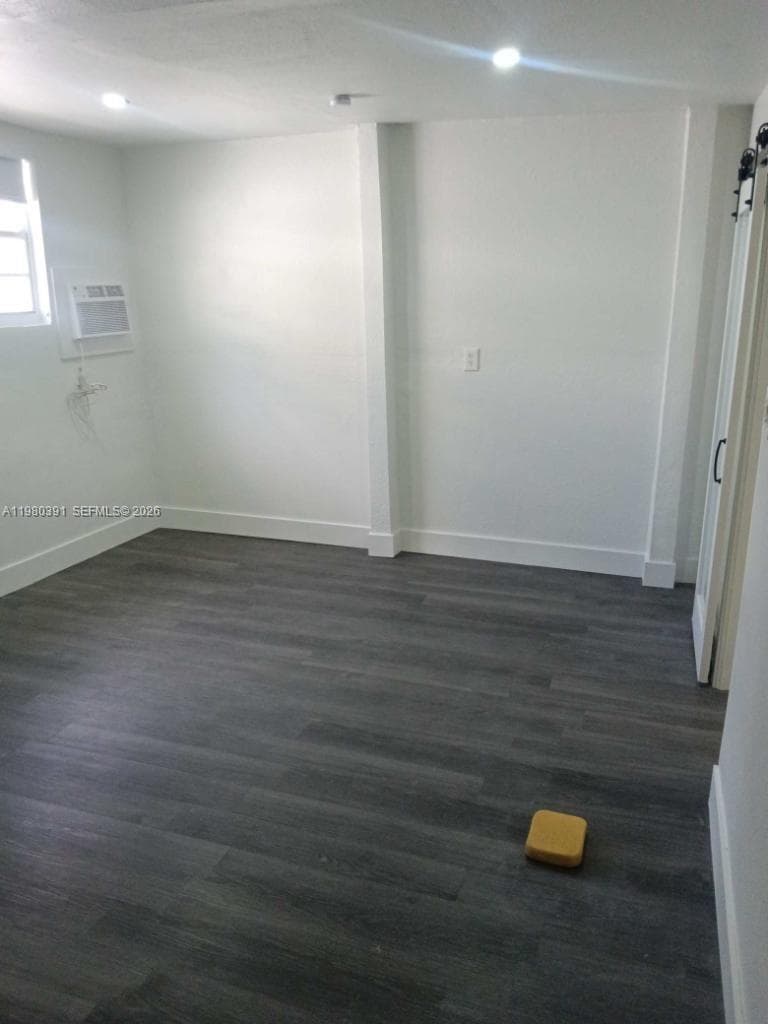 2223 NW 32nd St, Miami FL 33142 — 33