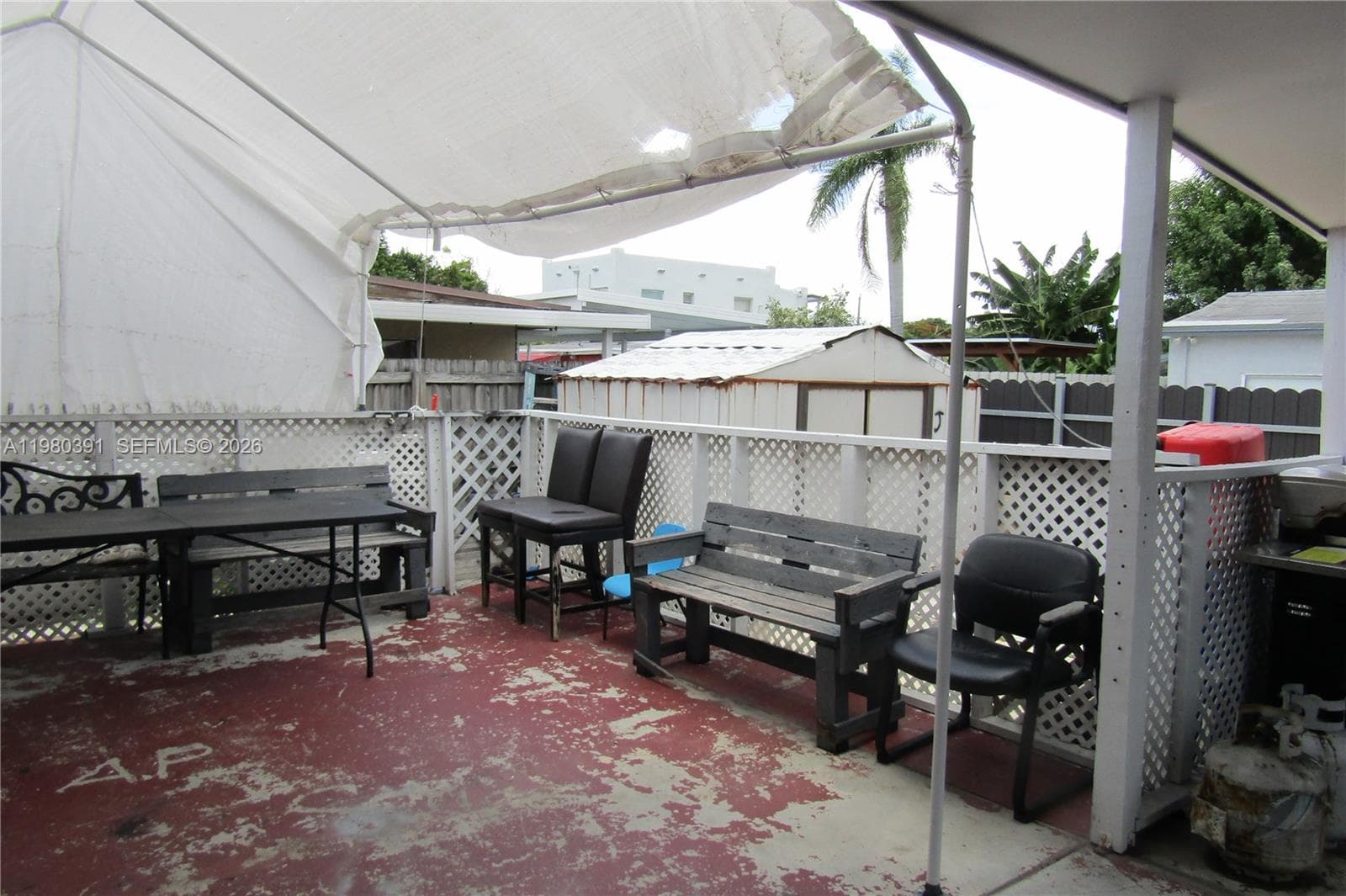 2223 NW 32nd St, Miami FL 33142 — 14
