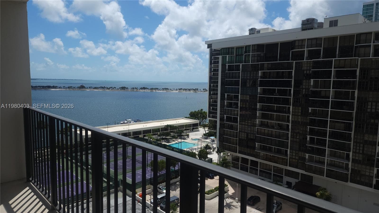 1901 Brickell Ave # B1407, Miami FL 33129 — 1