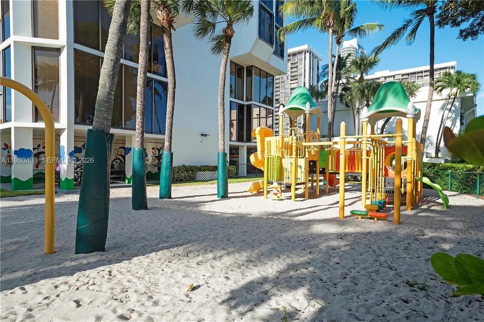 1901 Brickell Ave # B1407, Miami FL 33129 — 29