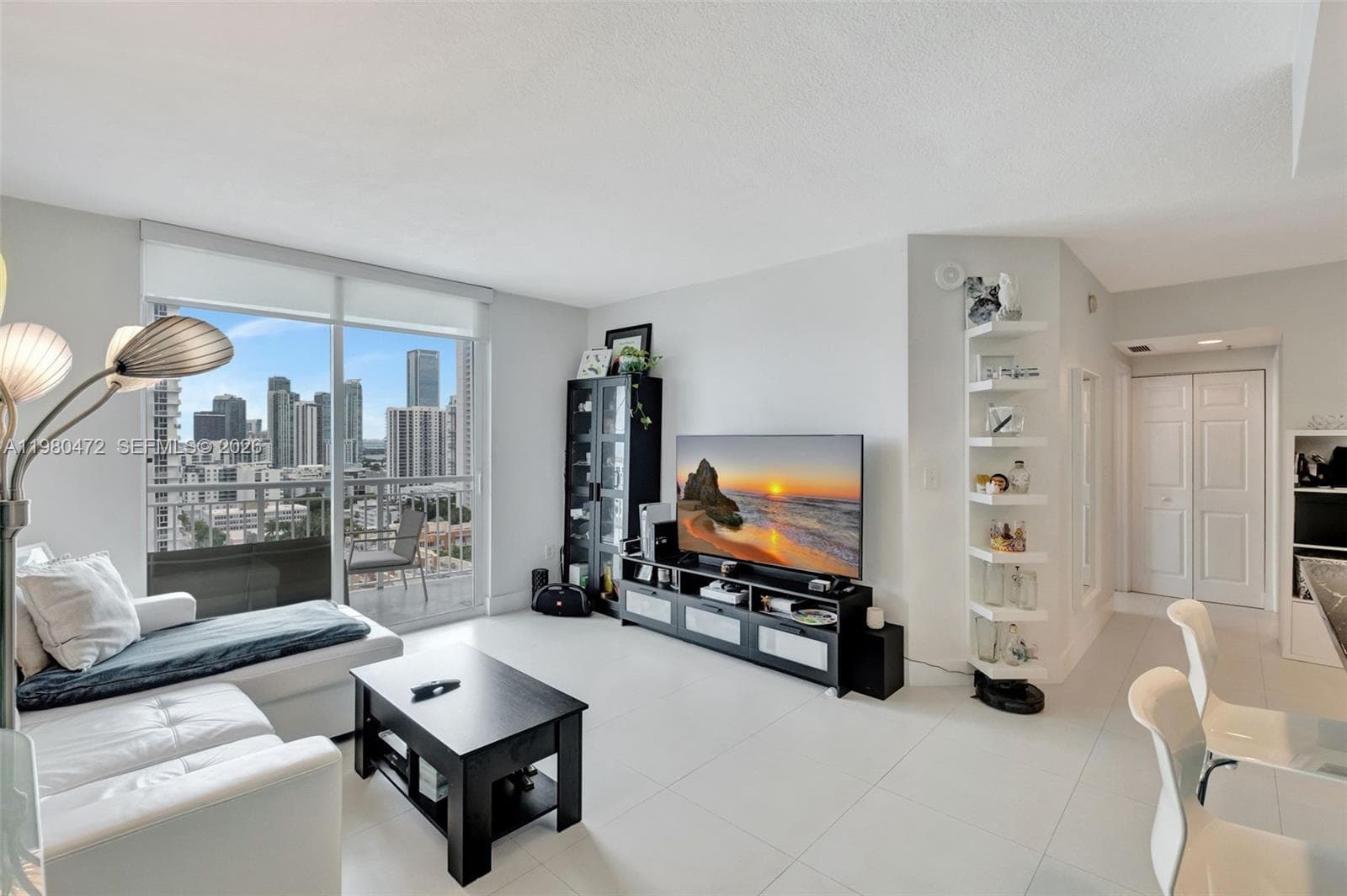 275 NE 18th St # 09, Miami FL 33132 — 12