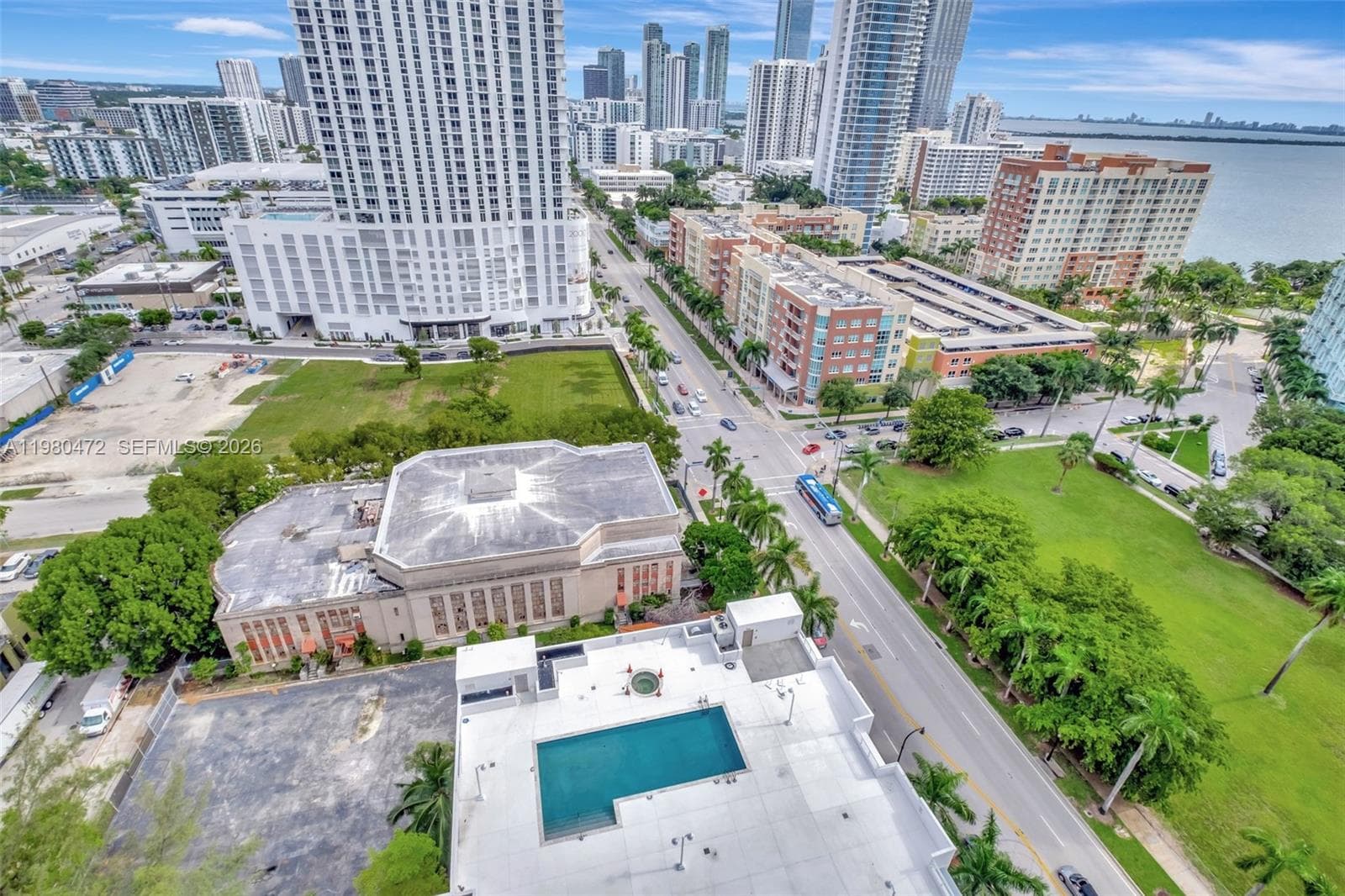275 NE 18th St # 09, Miami FL 33132 — 20