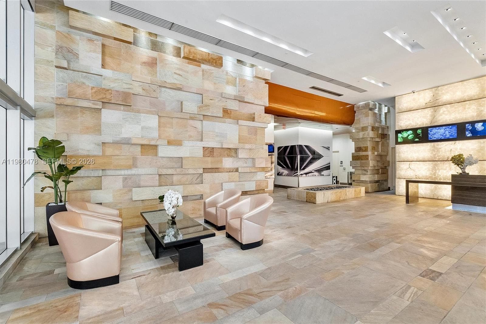 500 Brickell Ave # 4101, Miami FL 33131 — 23