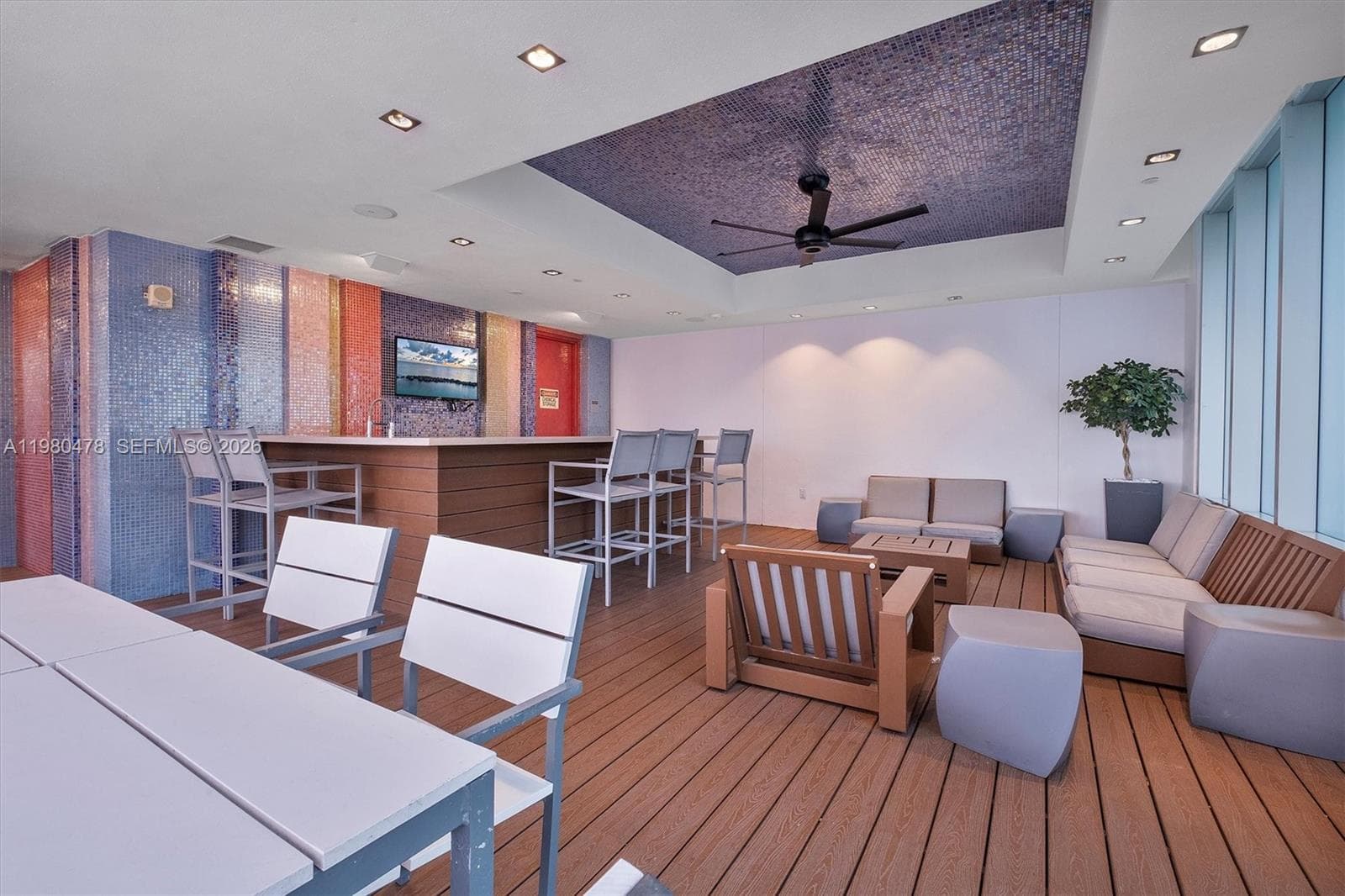 500 Brickell Ave # 4101, Miami FL 33131 — 34