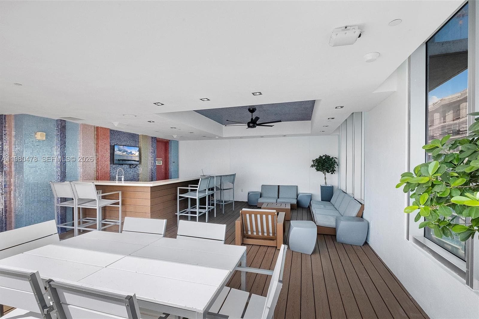 500 Brickell Ave # 4101, Miami FL 33131 — 35