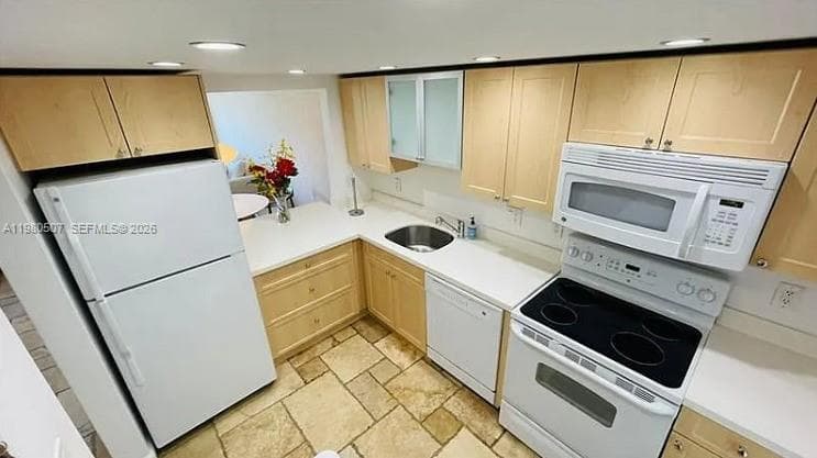 240 Galen Dr # 314, Key Biscayne FL 33149 — 7