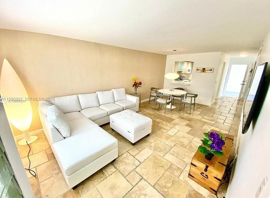 240 Galen Dr # 314, Key Biscayne FL 33149 — 1