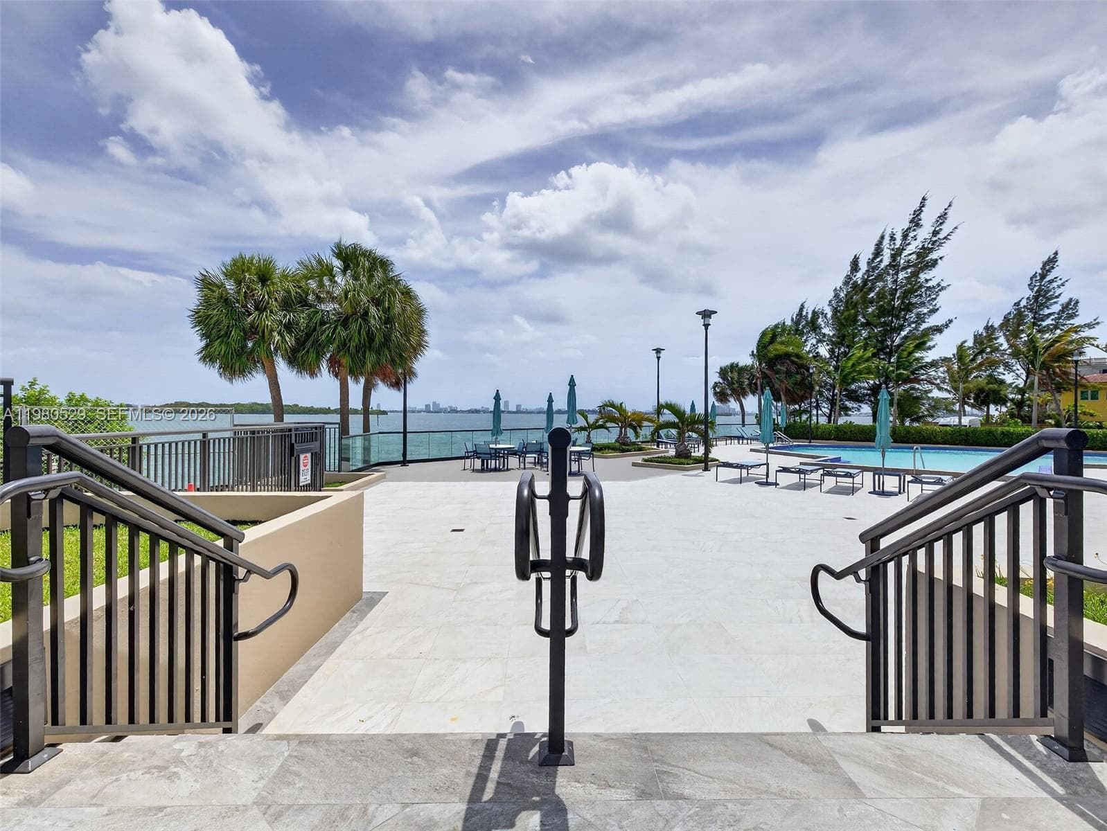 11113 Biscayne Blvd # 351, Miami FL 33181 — 43