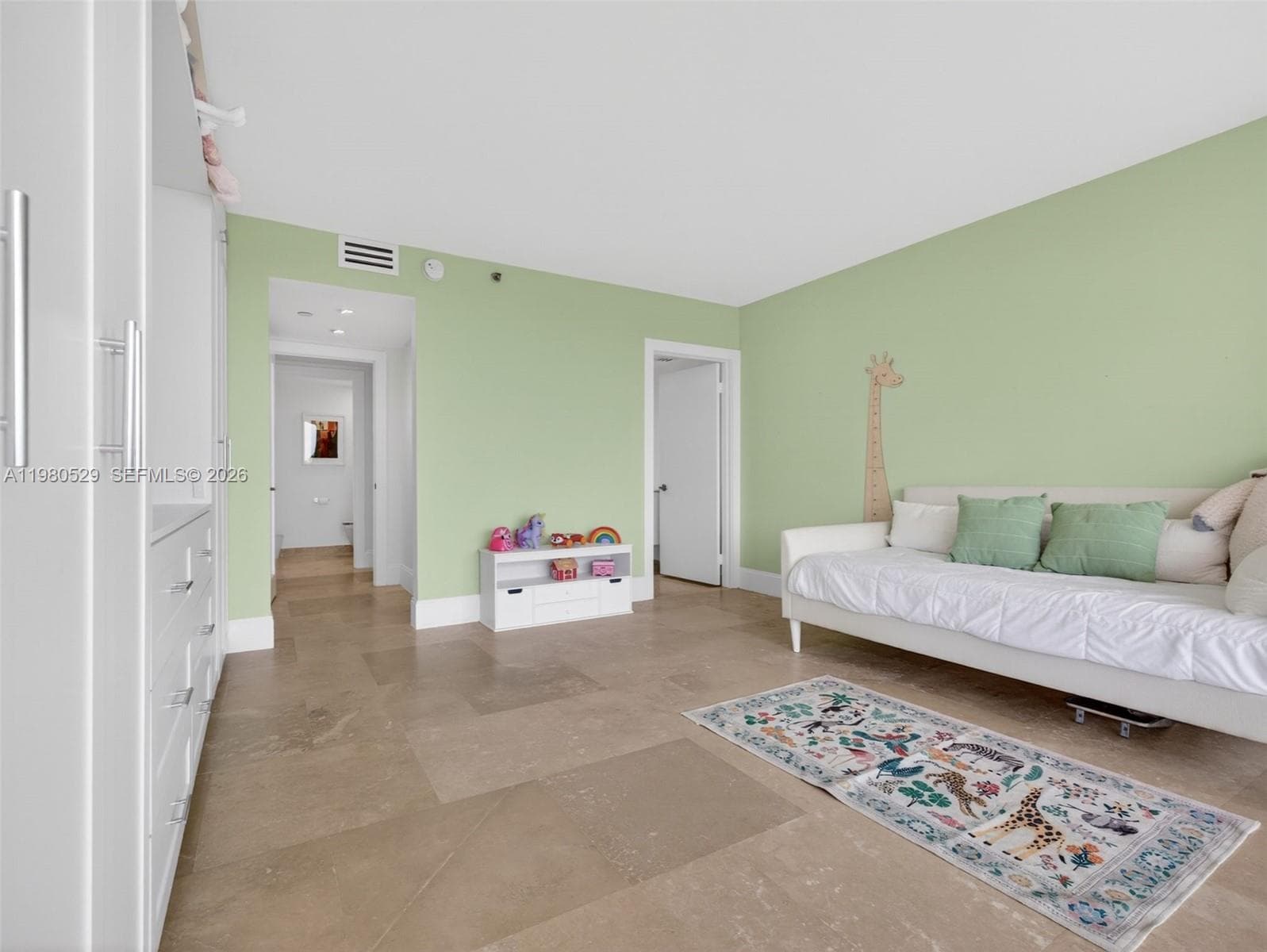 11113 Biscayne Blvd # 351, Miami FL 33181 — 28