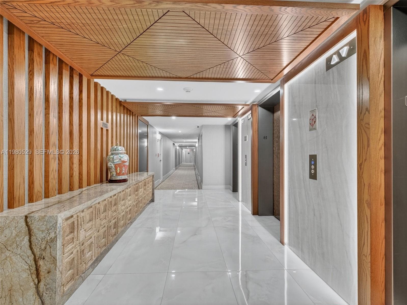 11113 Biscayne Blvd # 351, Miami FL 33181 — 39