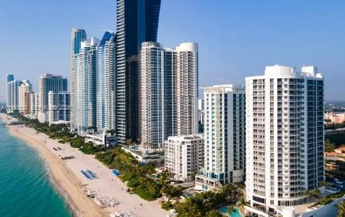 220 Kings Point Dr # 106, Sunny Isles Beach FL 33160 — 9