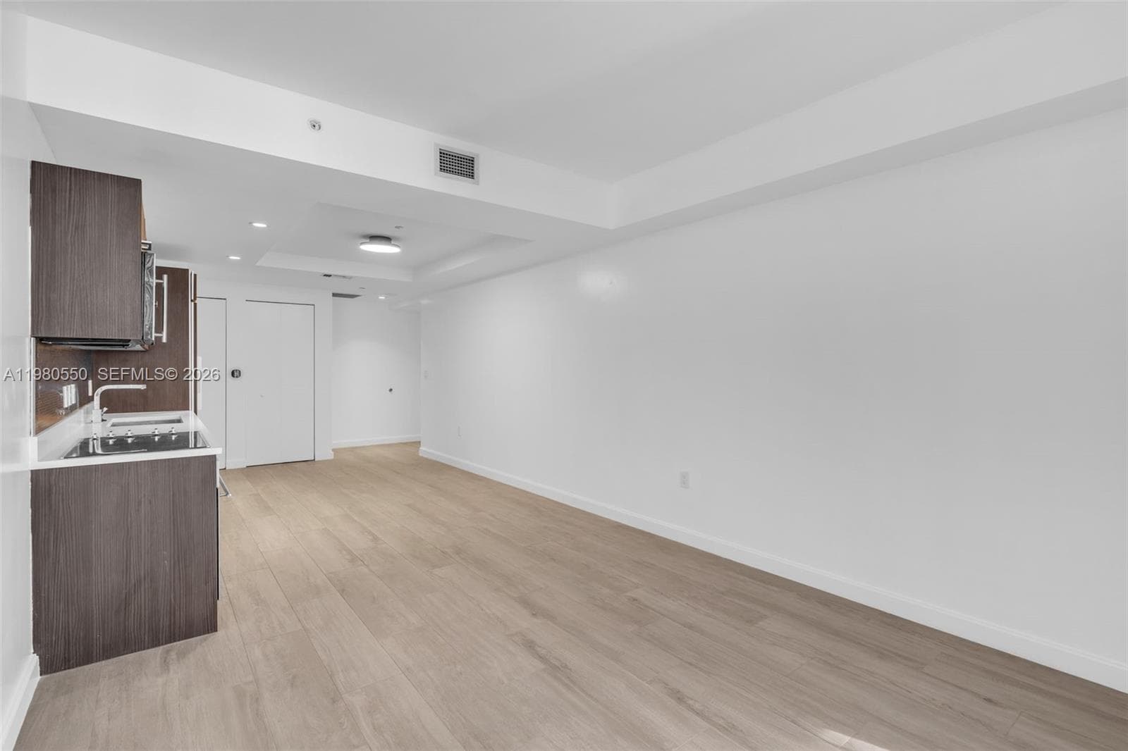 55 SW 9th St # 1109, Miami FL 33130 — 17