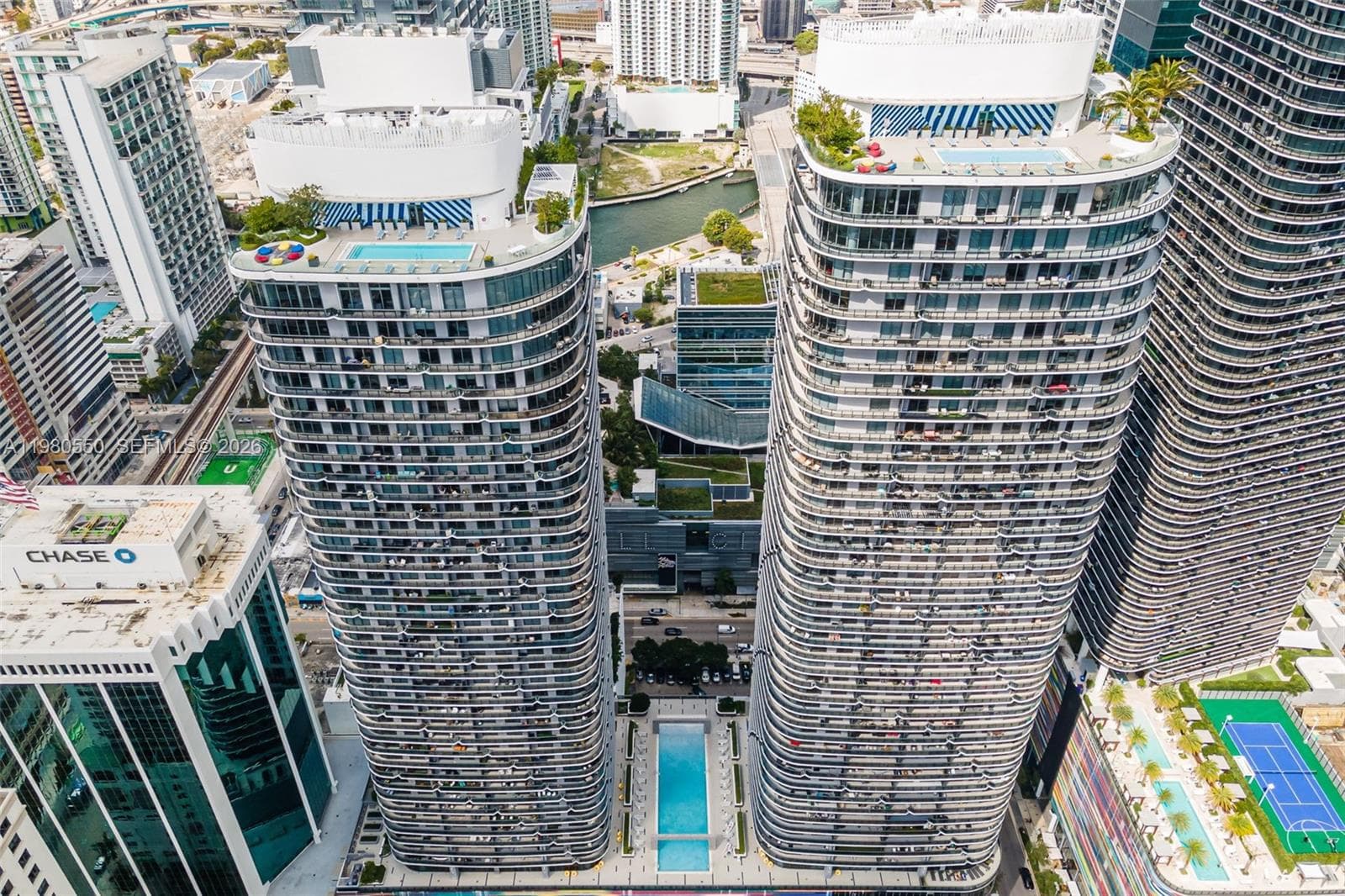 55 SW 9th St # 1109, Miami FL 33130 — 9