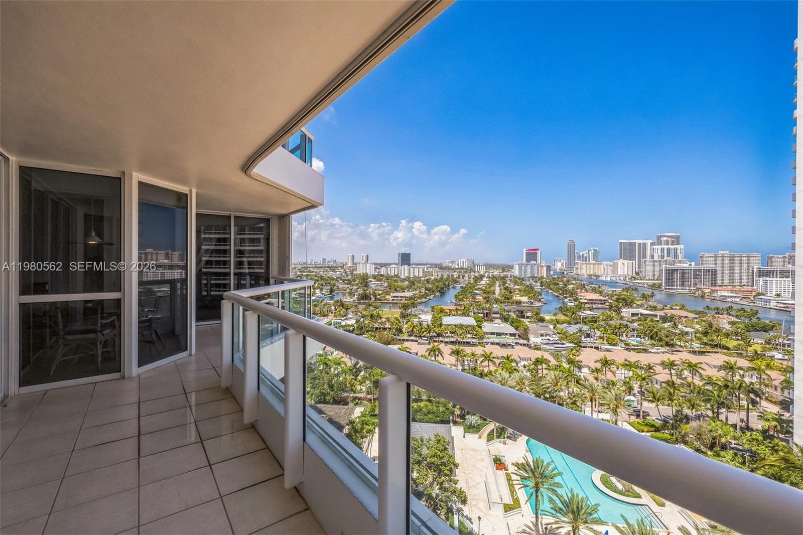 21205 Yacht Club Dr # 1802, Aventura FL 33180 — 27