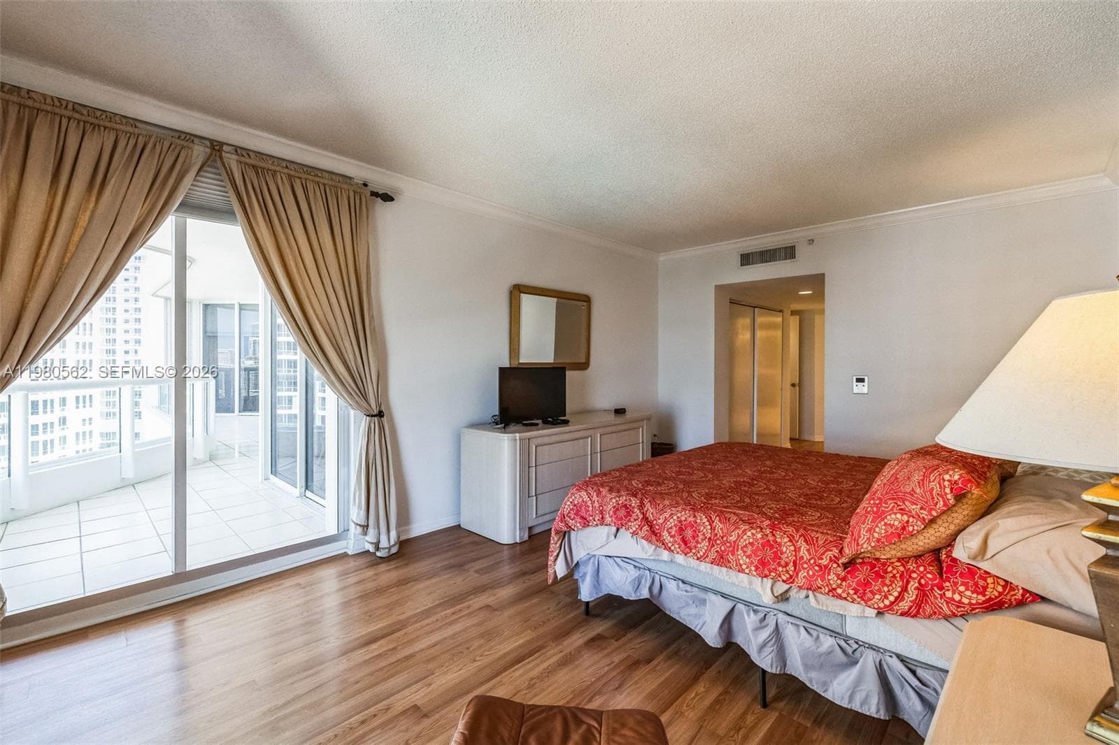 21205 Yacht Club Dr # 1802, Aventura FL 33180 — 17
