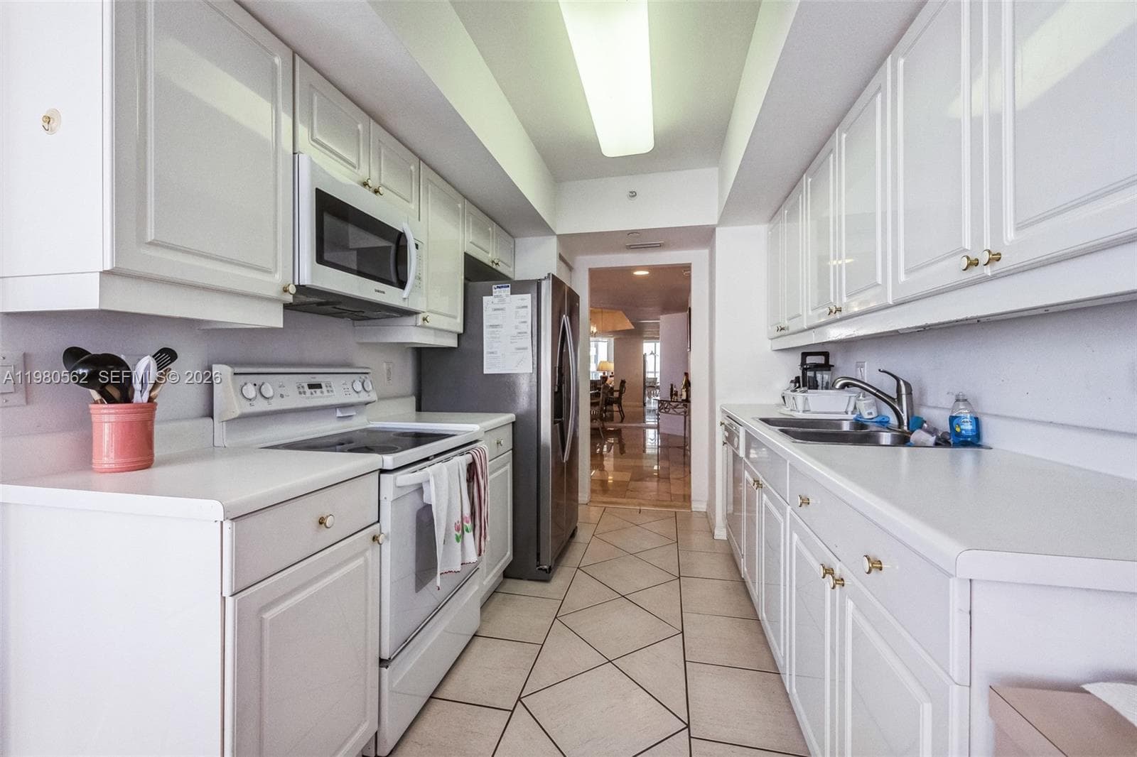 21205 Yacht Club Dr # 1802, Aventura FL 33180 — 14