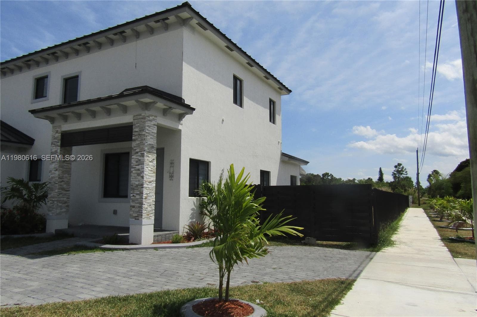 11998 SW 232nd St, Miami FL 33170 — 26