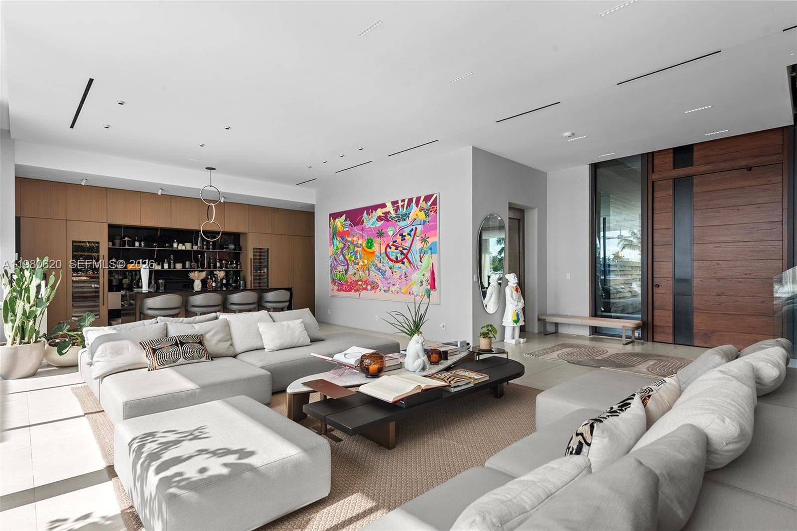310 S Hibiscus Dr, Miami Beach FL 33139 — 12