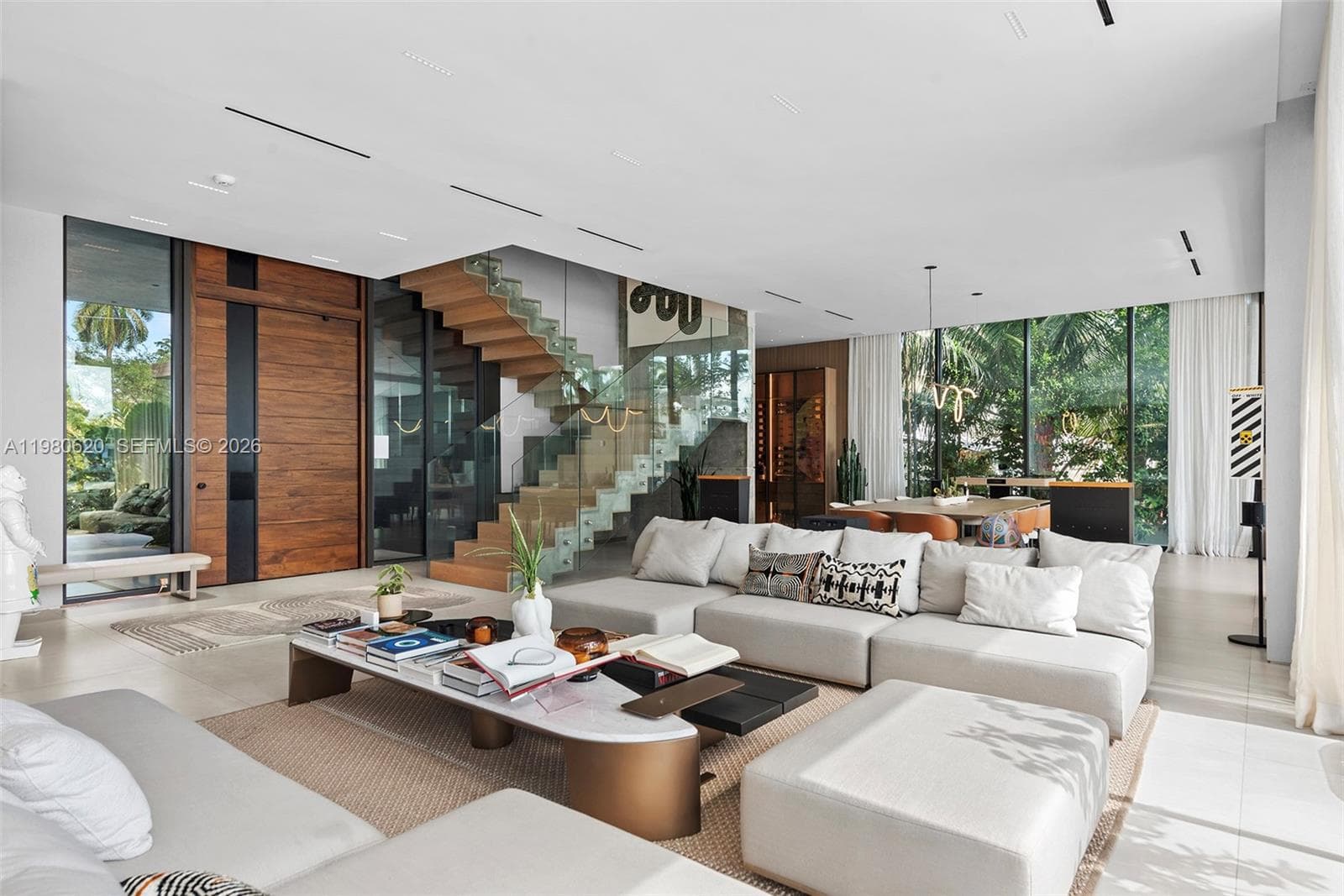 310 S Hibiscus Dr, Miami Beach FL 33139 — 14