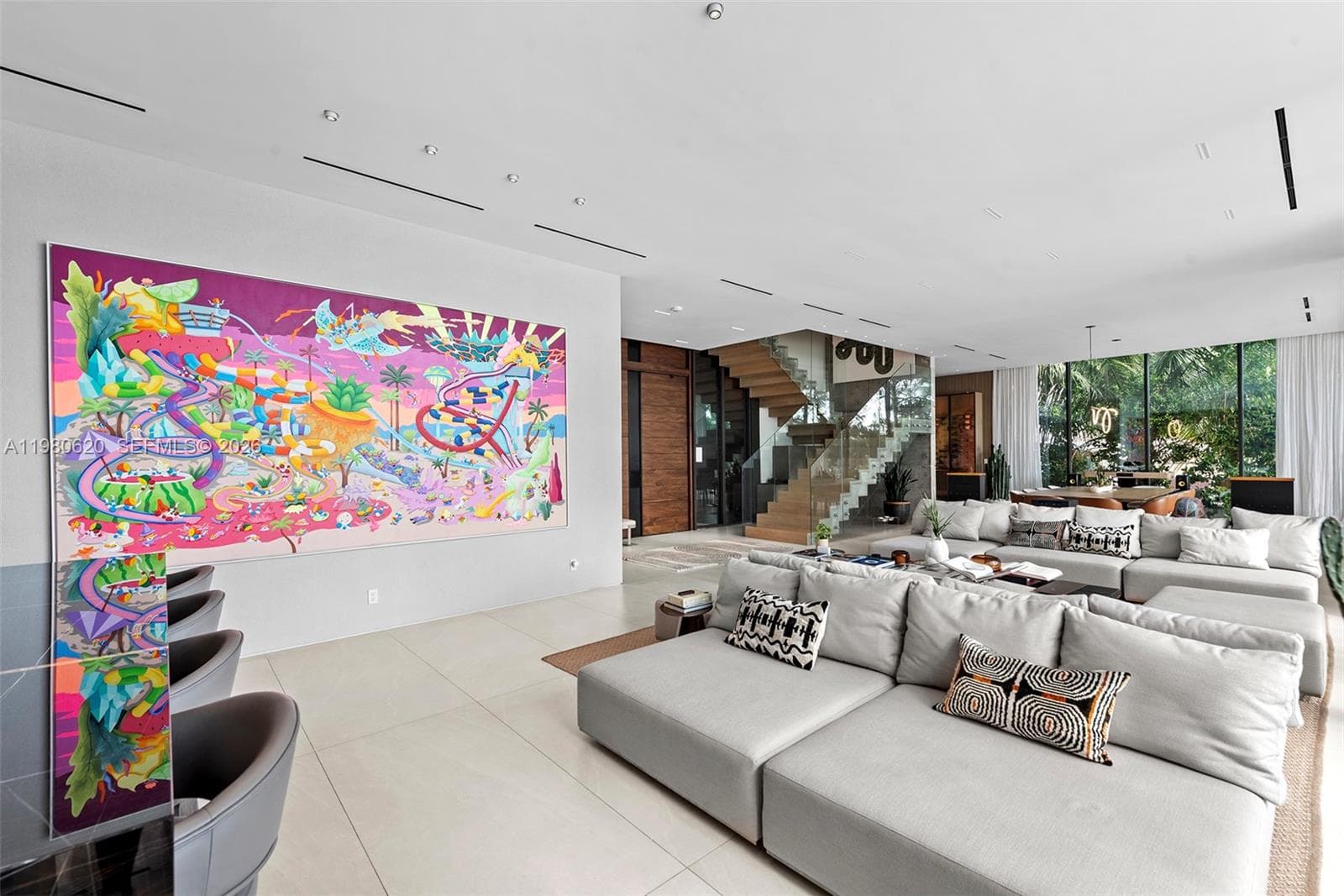 310 S Hibiscus Dr, Miami Beach FL 33139 — 29