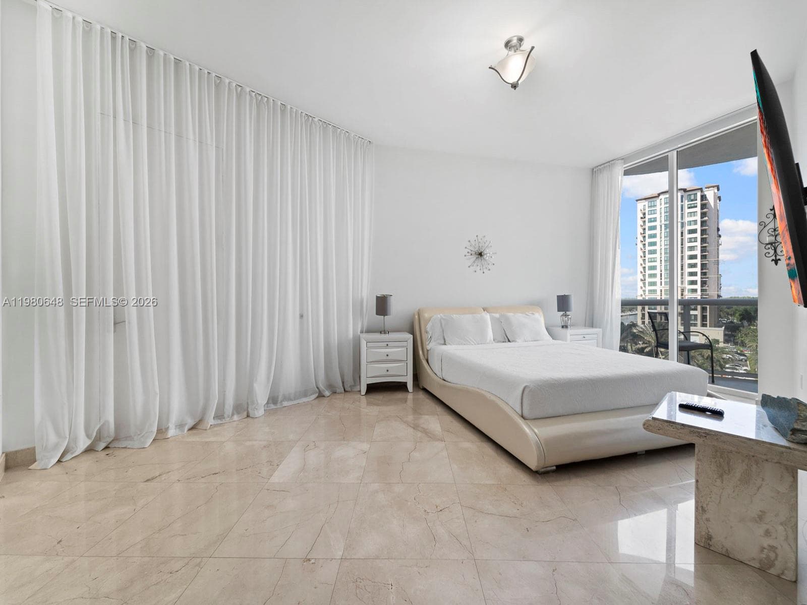 15901 Collins Ave # 405, Sunny Isles Beach FL 33160 — 18
