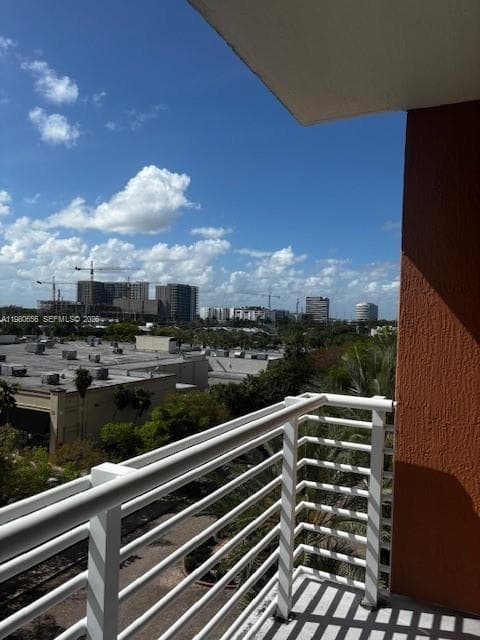 2775 NE 187th St # 512, Aventura FL 33180 — 27