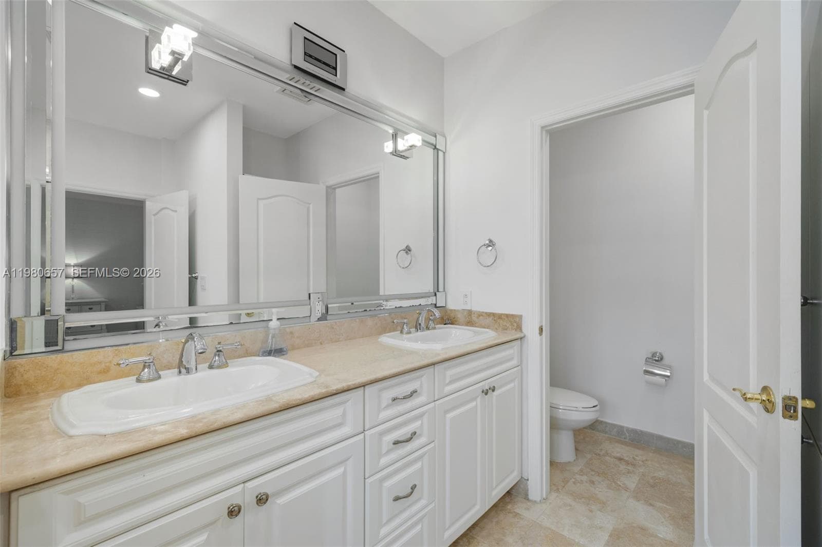 18450 NE 30th place, Aventura FL 33160 — 26