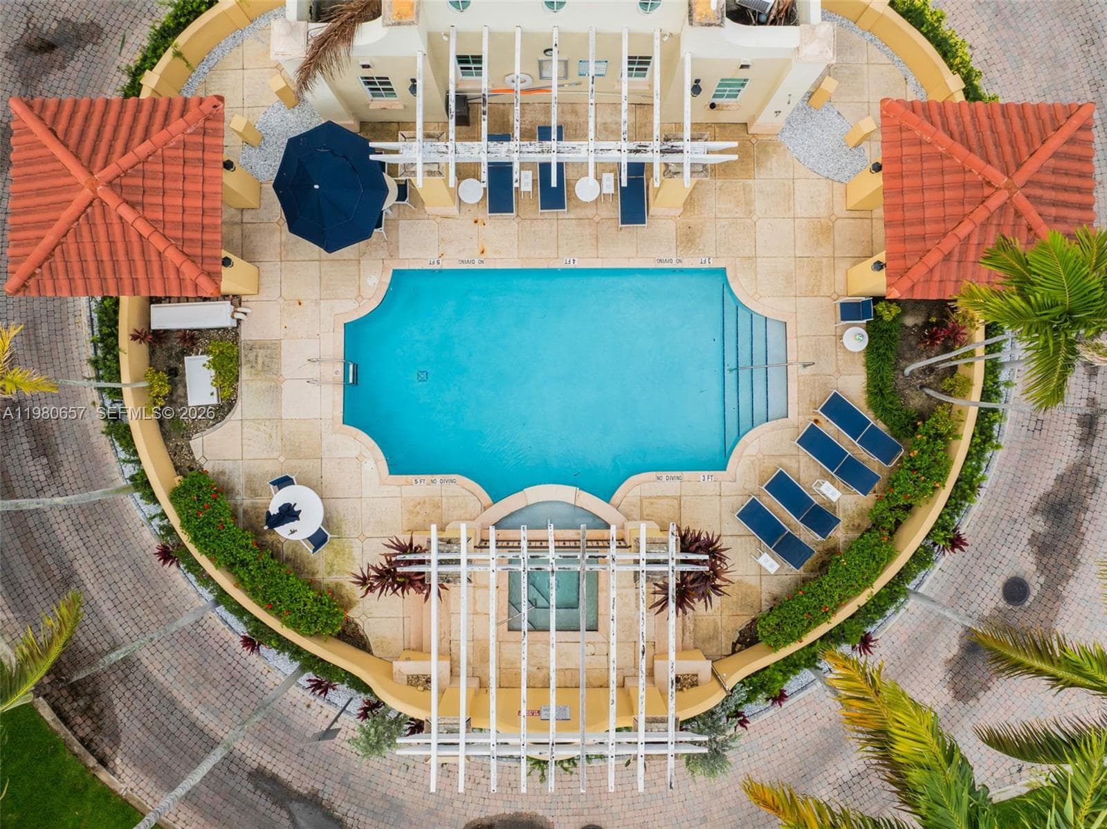 18450 NE 30th place, Aventura FL 33160 — 33