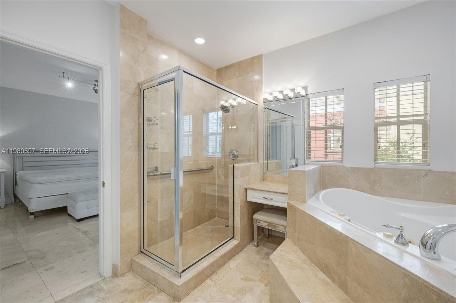 18450 NE 30th place, Aventura FL 33160 — 25