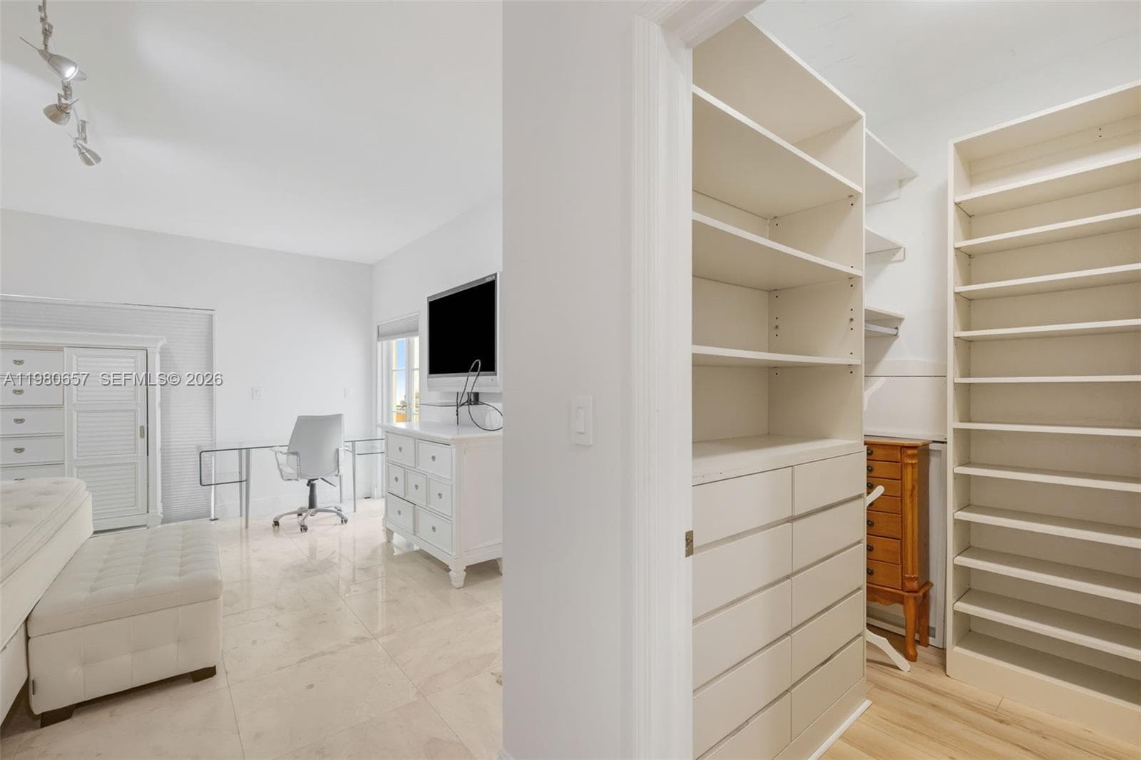 18450 NE 30th place, Aventura FL 33160 — 21