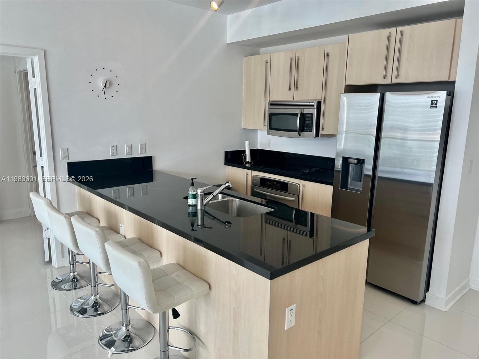 1111 SW 1st Ave # 3223, Miami FL 33130 — 2
