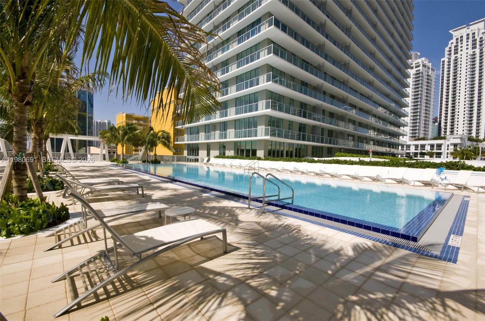 1111 SW 1st Ave # 3223, Miami FL 33130 — 20