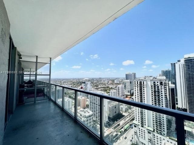 1111 SW 1st Ave # 3223, Miami FL 33130 — 14