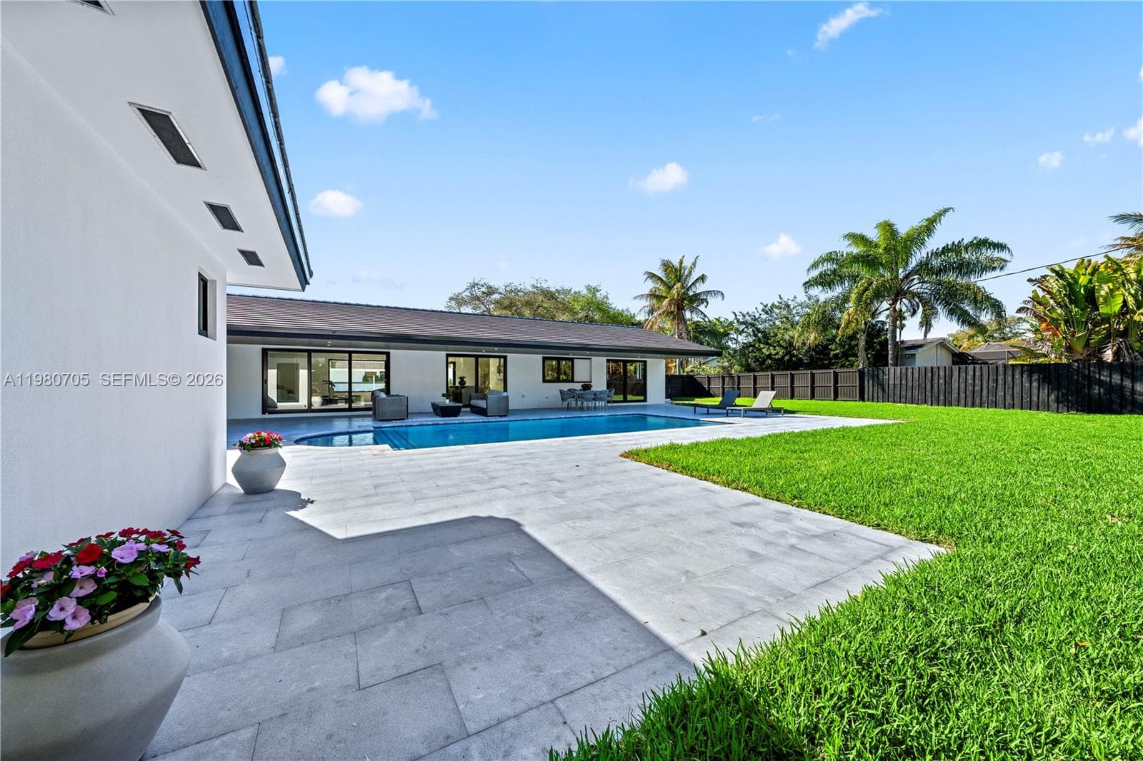 14323 SW 80th Ave, Palmetto Bay FL 33158 — 47